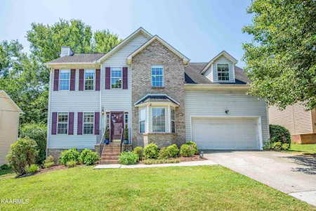 1513 Pheasants Glen Dr Knoxville, TN 37923