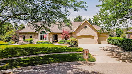 316 Cortina Trl Lansing, MI 48917