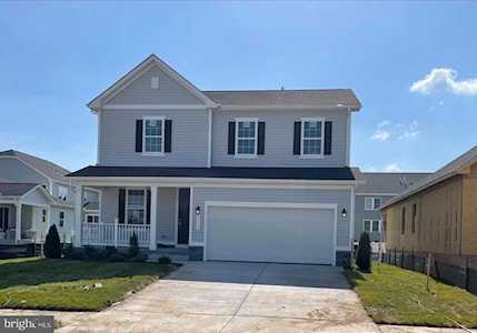 115 Raven Oaks Dr Winchester, VA 22601