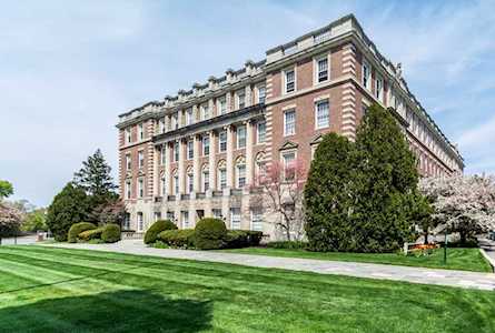 16 Balmoral St #218 Andover, MA 01810