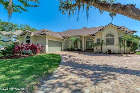 411 Snapping Turtle Dr Atlantic Beach, FL 32233
