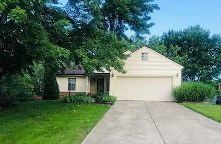 9863 Meadow Wood Drive Pickerington, OH 43147