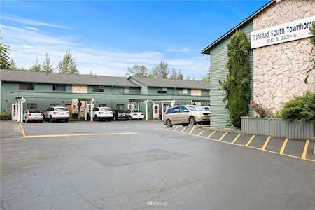 1040 S 320th St #18 Federal Way, WA 98003