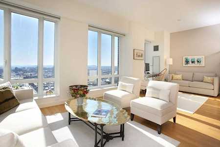 400 Stuart Street #21C Boston, MA 02116
