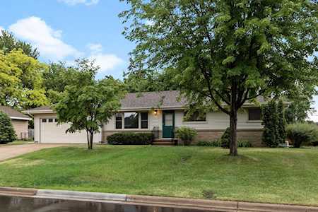 100 Southwood Drive Vadnais Heights, MN 55127