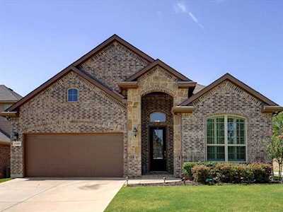 2100 Skysail Lane Denton, TX 76210
