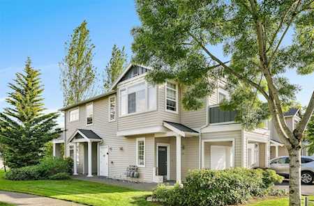 1855 Trossachs Blvd SE #2403 Sammamish, WA 98075