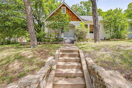 1400 Bluebonnet Drive Fort Worth, TX 76111