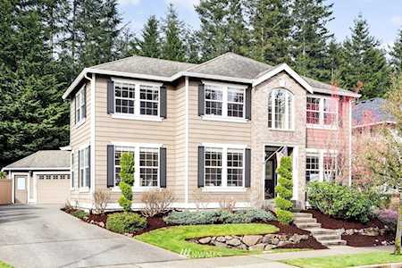 34925 Rhododendron Dr SE Snoqualmie, WA 98065