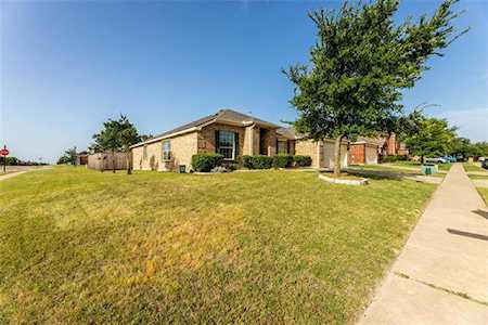 417 Connemara Trail Celina, TX 75009