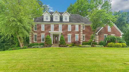 10333 Hickory Ridge Dr Zionsville, IN 46077