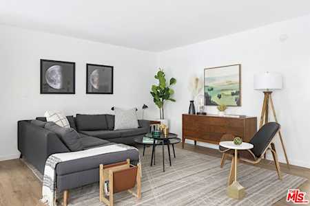 9737 Charnock Ave Los Angeles, CA 90034