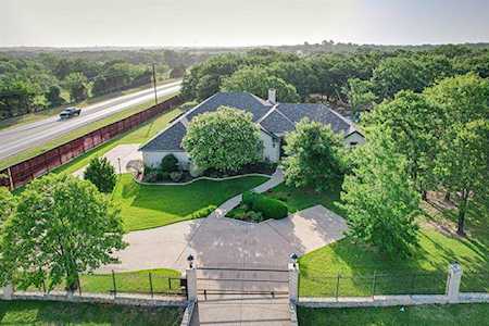 6901 Wooded Acres Trail Mansfield, TX 76063