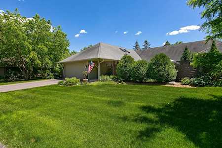 4985 Sussex Place Shorewood, MN 55331