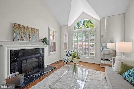1800 Duffield Ln Alexandria, VA 22307