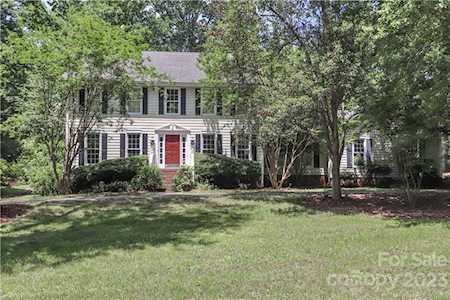 415 Westchester Rd Statesville, NC 28625