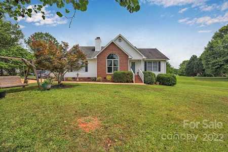 1411 Dove Landing Rd York, SC 29745