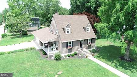 592 Homeland Rd Carneys Point, NJ 08069