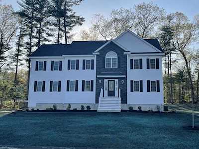 53 Fieldstone Lane Billerica, MA 01821