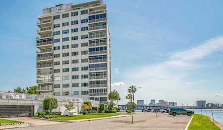 1560 Lancaster Ter Jacksonville, FL 32204
