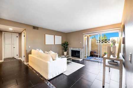 2011 Lakeridge Circle #104 Chula Vista, CA 91913
