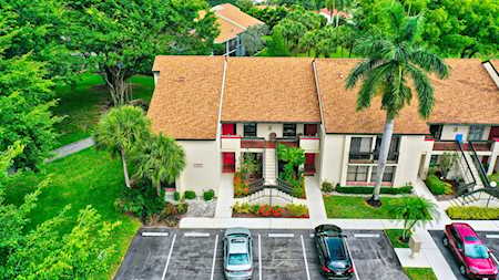 5187 Oak Hill Lane #611 Delray Beach, FL 33484