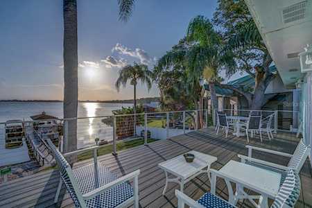 320 Lake Dora Rd Mount Dora, FL 32757