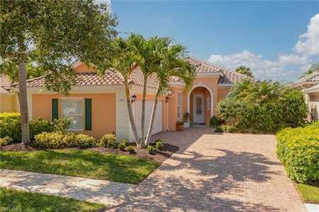 8511 Alessandria Ct Naples, FL 34114