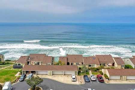 1808 Parliament Road Encinitas, CA 92024
