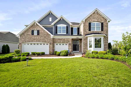 1830 Coralito Ln Elgin, IL 60124