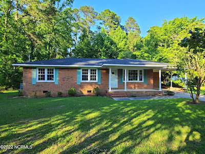 92 Richardson Road Bladenboro, NC 28320
