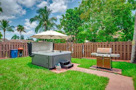 5692 Stonington Way Lake Worth Beach, FL 33463