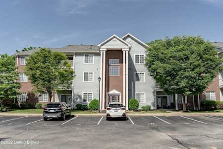 2706 Bradford Commons Dr #301 Louisville, KY 40299