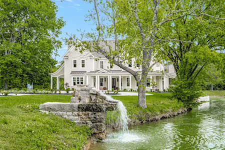 1261 Lewisburg Pike Franklin, TN 37064