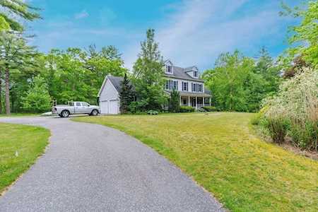 21 Beach Street Middleboro, MA 02346