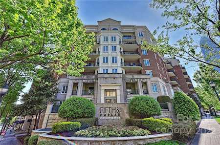 300 W 5th St Charlotte, NC 28202