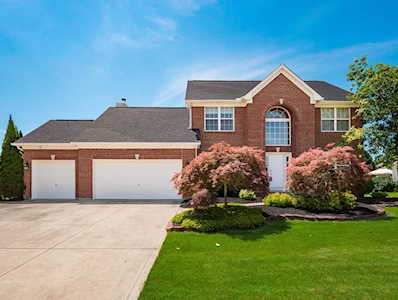 2474 Reeves Avenue Lewis Center, OH 43035