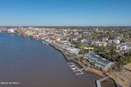 4 Nun Street Wilmington, NC 28401