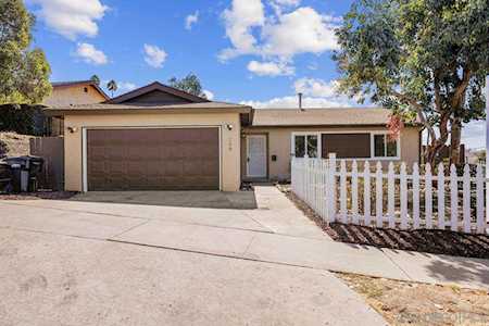 268 Meadowbrook Dr San Diego, CA 92114
