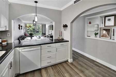 8441 Forest Hills Dr #207 Coral Springs, FL 33065