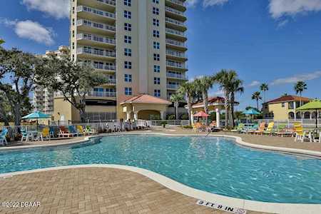 2801 Ridgewood Avenue #409 South Daytona, FL 32119