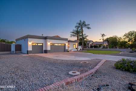 8443 W Donald Drive Peoria, AZ 85383
