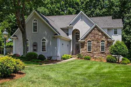3846 Cedarfield Place Court Winston Salem, NC 27106