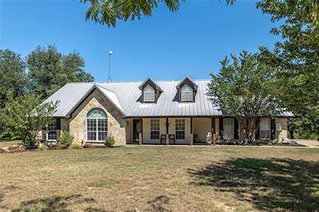 143 Shady Grove Lane Weatherford, TX 76088
