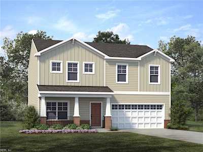 174 Peck Ln Suffolk, VA 23434
