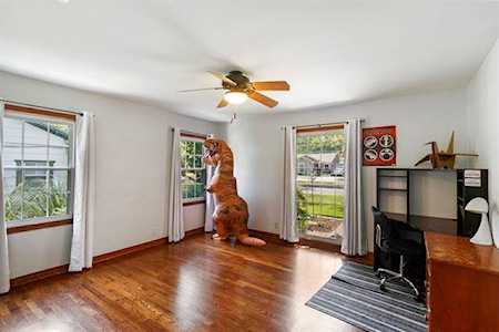 109 Parkwood Avenue Arlington, TX 76013