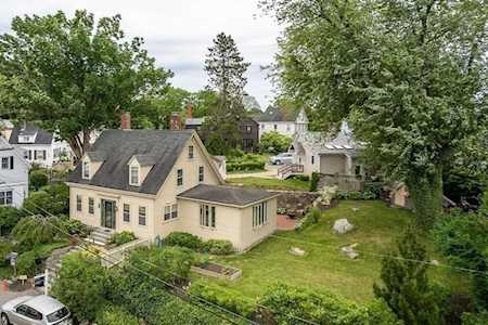 17 Leonard Street Gloucester, MA 01930