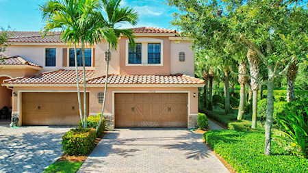 10898 NW 72nd Place Parkland, FL 33076