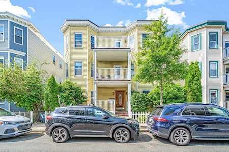 43 Saint Margaret St #2 Boston, MA 02125