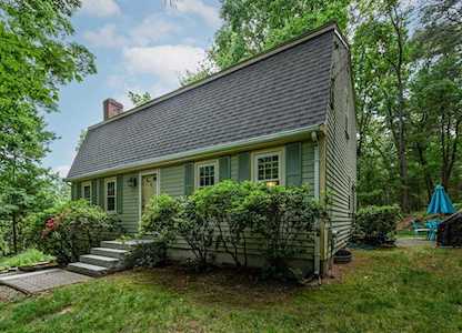 5 Cresson Ave Norfolk, MA 02056